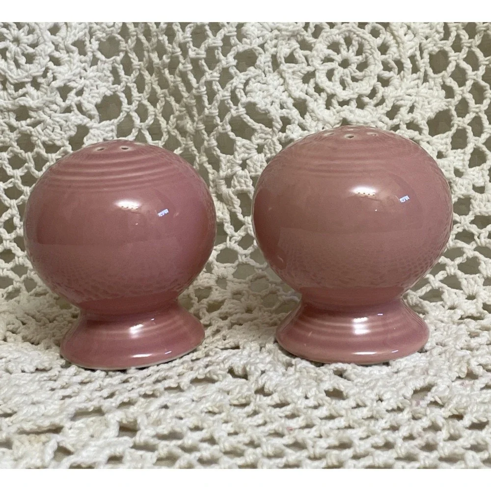 Fiesta Salt and Pepper Shakers Set Rose Pink Peony Ceramic Art Deco Rings
